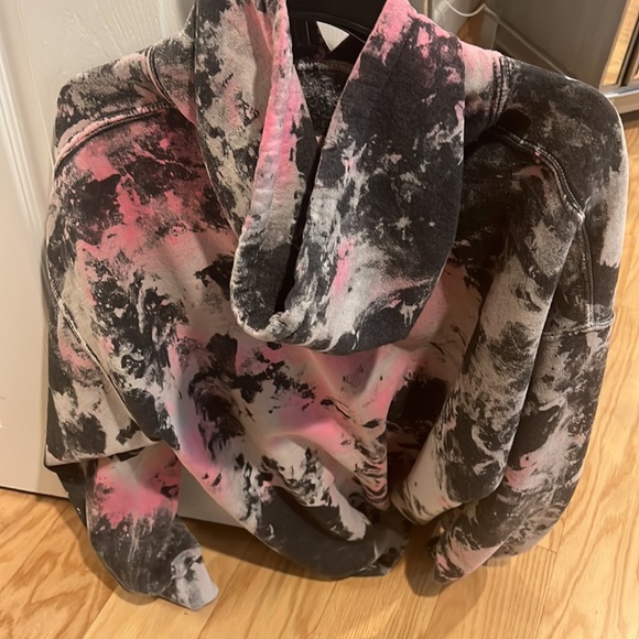 LF Carmar pink tie dye hoodie - Picture 2 of 4